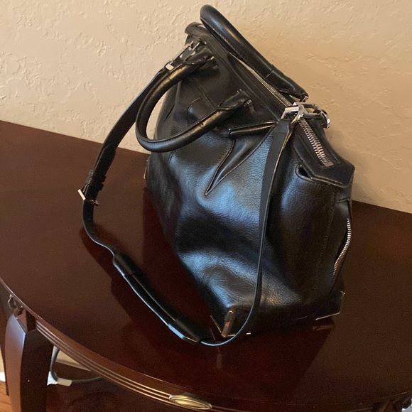 Alexander Wang large black leather 2 Way Bag, excellent condition . - Picture 2 of 12